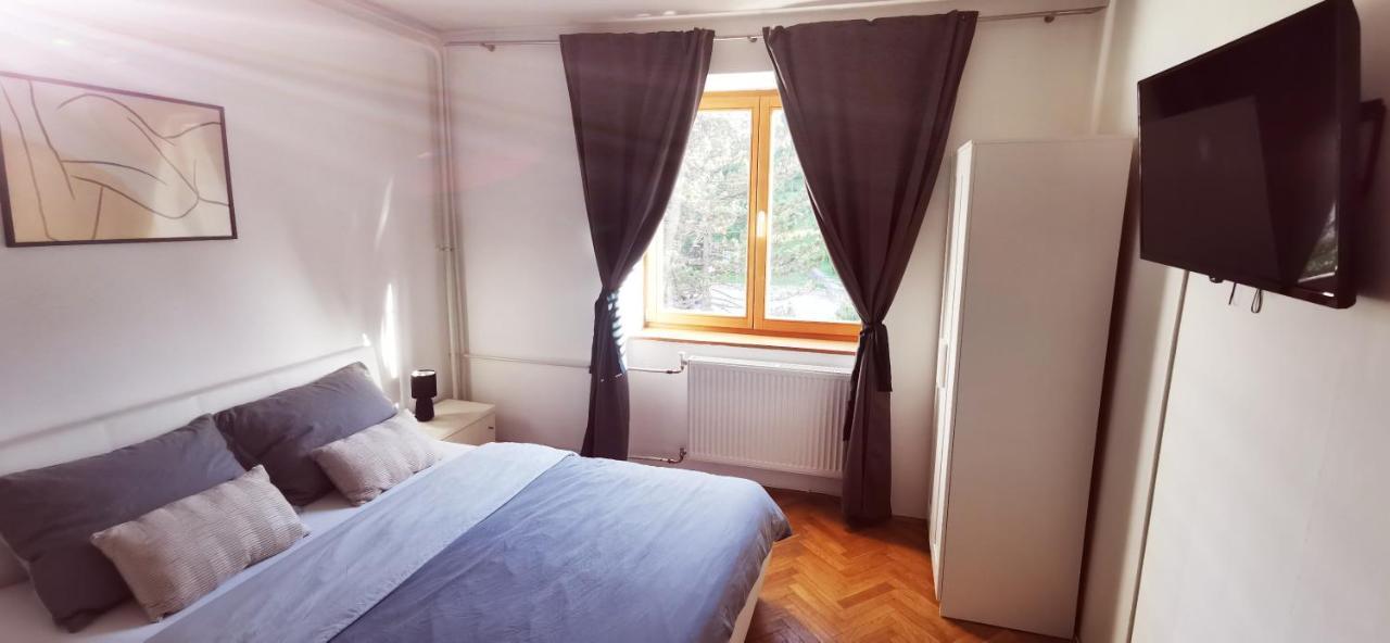 Apartment Happiness & Bloom Plitvička Jezera Exteriör bild